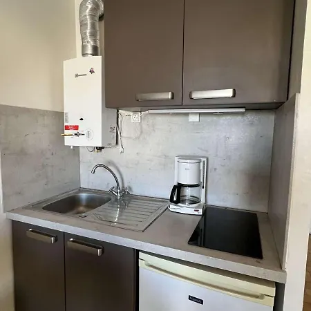 Appartamento 4 Pers, Balcon, Proche Plage, Quartier Avant-port, Parking Public, Animaux Bienvenus - Fr-1-702-4 Agde